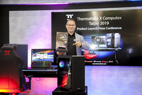 Thermaltake Level 20 RGB BattleStation Gaming Desk &  TOUGHRAM RGB DDR4 Memory Launch Game with Your BattleStation at COMPUTEX Taipei 2019
