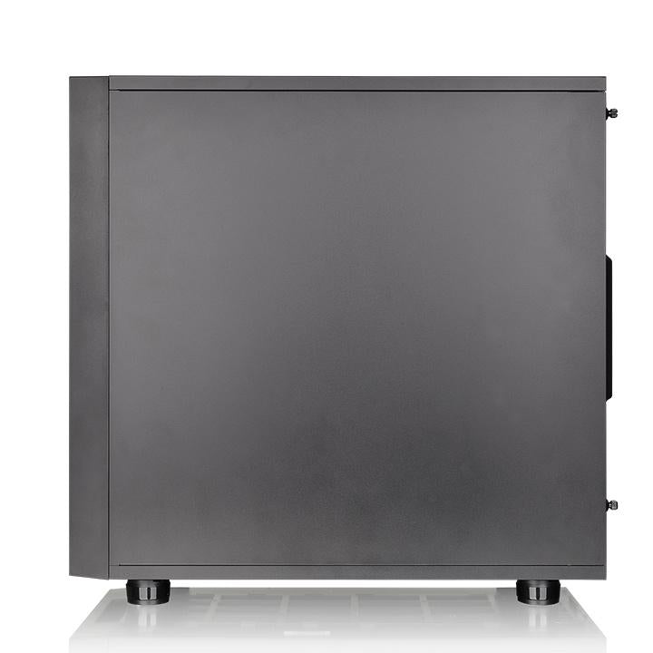 Core X31 Riing RGB Edition