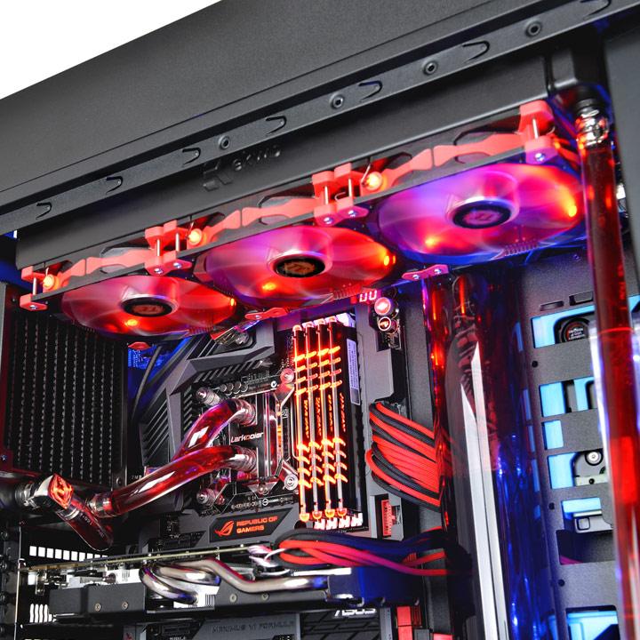 Luna 8 LED Blue