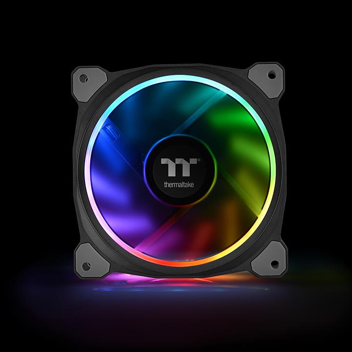 Riing Plus 12 LED RGB水冷排風扇及 Lumi Plus磁吸式LED燈條組合包