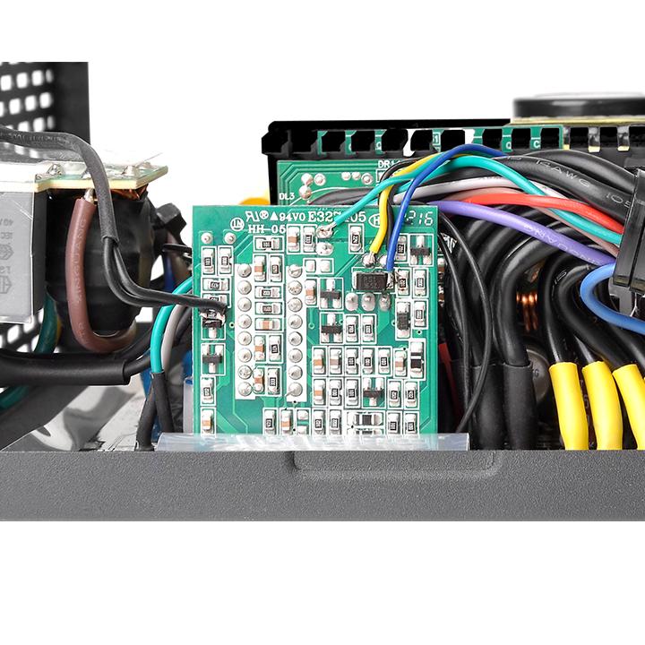 鋼影 Toughpower Grand RGB 750W 金牌電源供應器 (全模組)