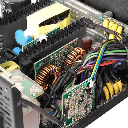 鋼影 Toughpower Grand RGB 850W 金牌電源供應器(全模組)