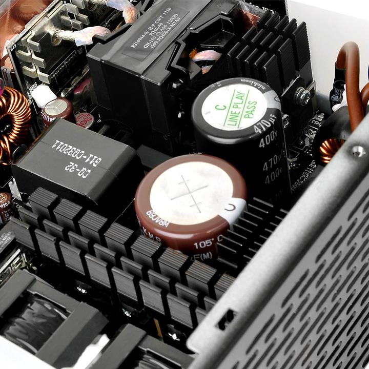 鋼影 Toughpower iRGB PLUS 850W 白金牌數位電源供應器
